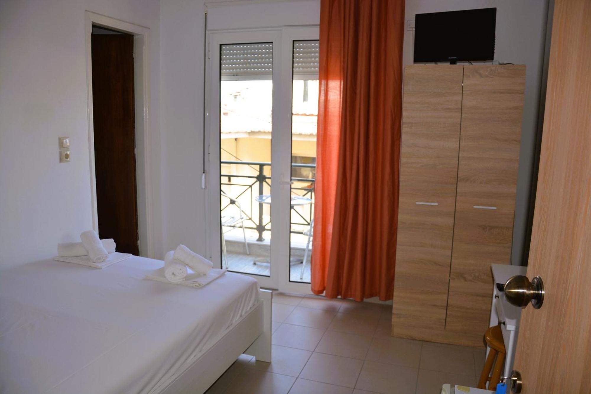 Dionyssos Otel Limenas  Dış mekan fotoğraf