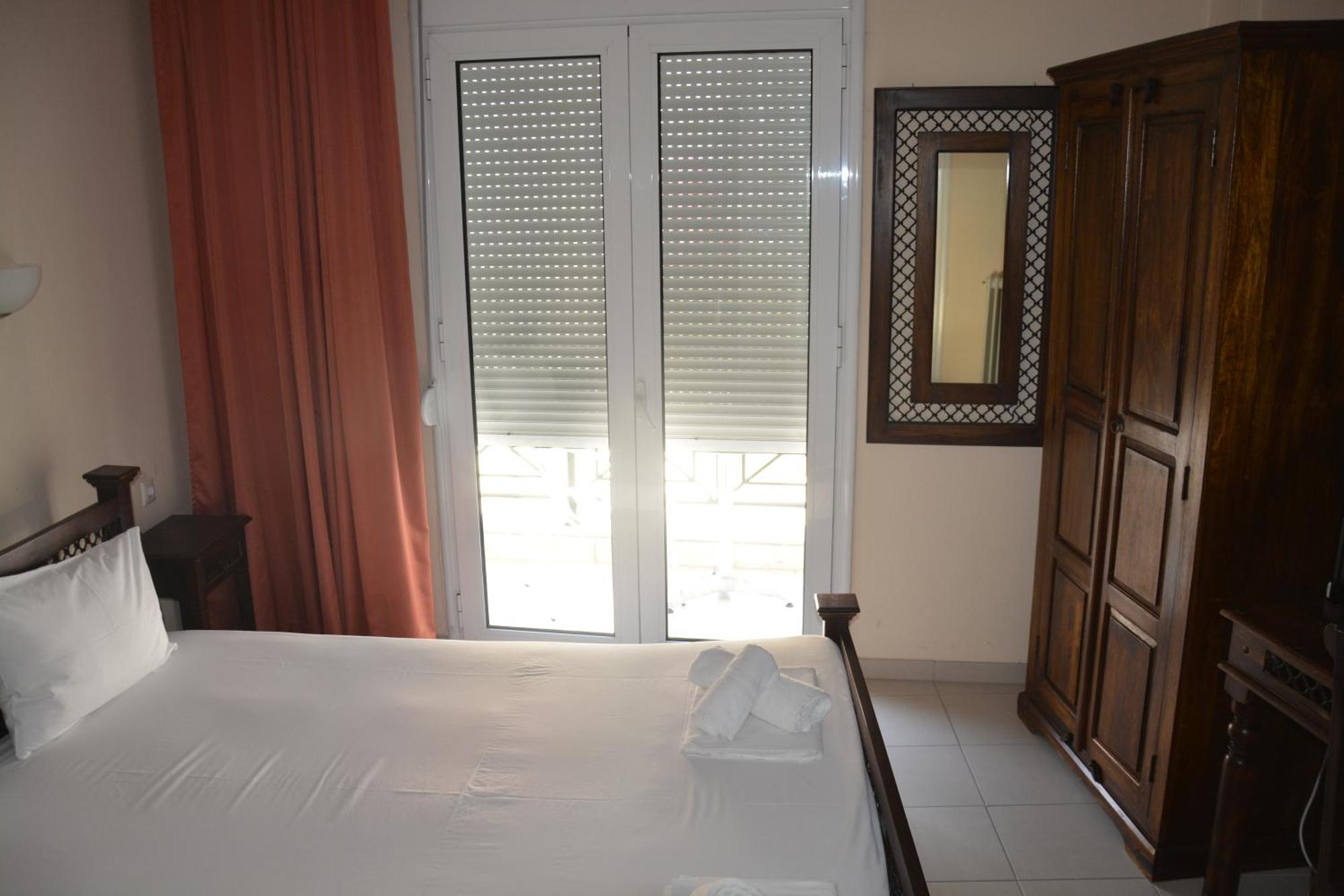 Dionyssos Otel Limenas  Dış mekan fotoğraf