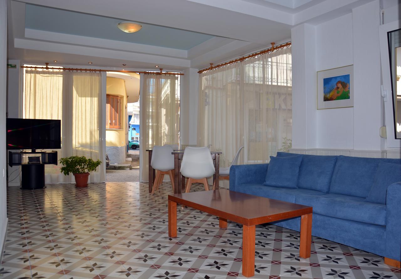 Dionyssos Otel Limenas  Dış mekan fotoğraf